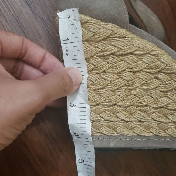 Stuart Weitzman Grey Chic Feminine Summer Suede Wedge Platform Sandals Size 7 - Picture 10 of 12